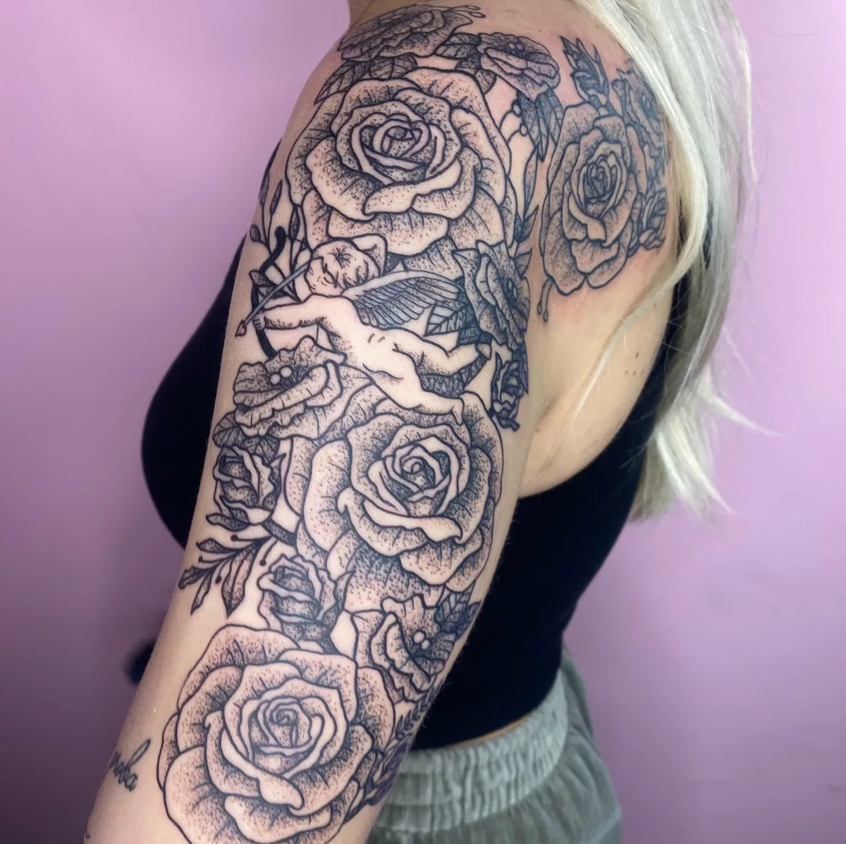 candy_ragequit_tattoo_zürich_003.webp - Image of Candy, Artist at Ragequit Tattoo Piercing Zurich