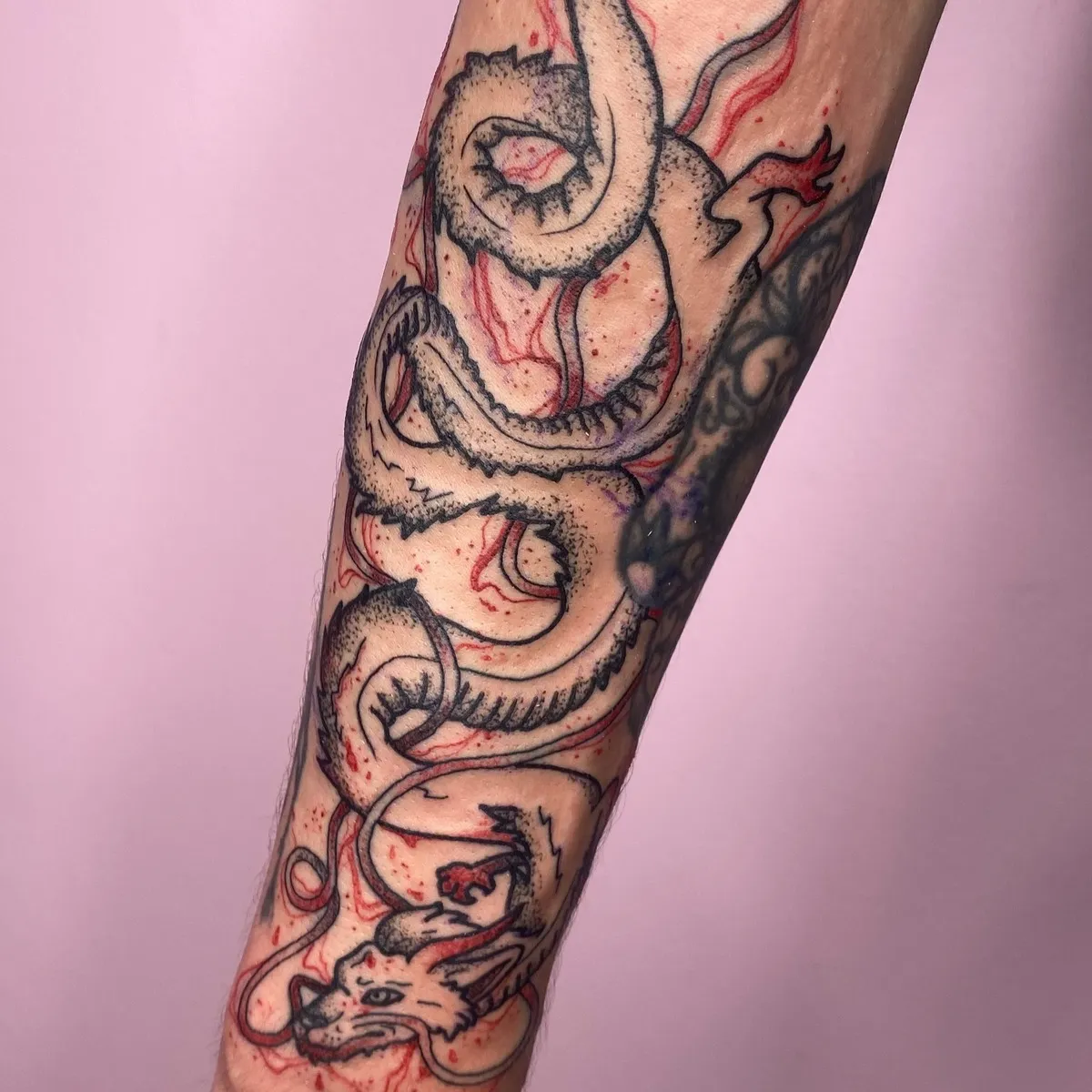 candy_ragequit_tattoo_zürich_020.webp - Image of Candy, Artist at Ragequit Tattoo Piercing Zurich