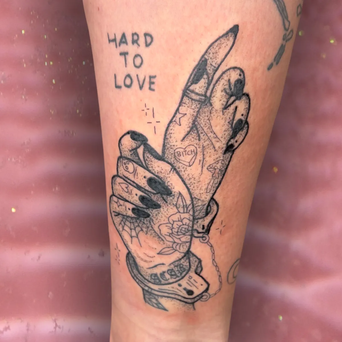 candy_ragequit_tattoo_zürich_053.webp - Image of Candy, Artist at Ragequit Tattoo Piercing Zurich