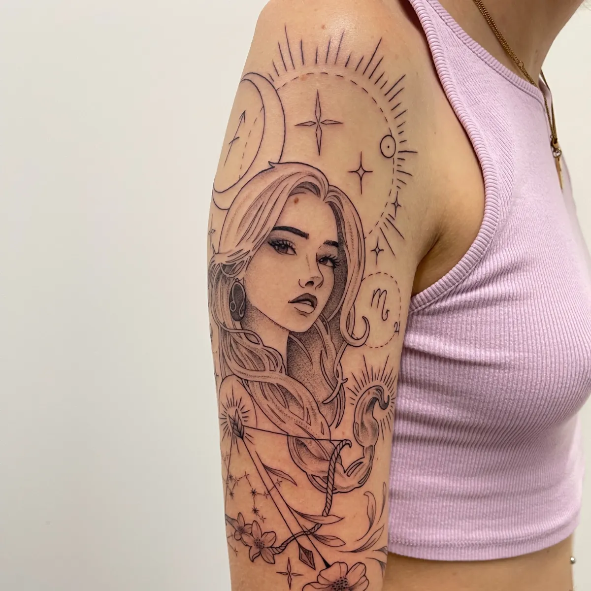 vany_ragequit_tattoo_zürich_008.webp - Image of Vany, Artist at Ragequit Tattoo Piercing Zurich