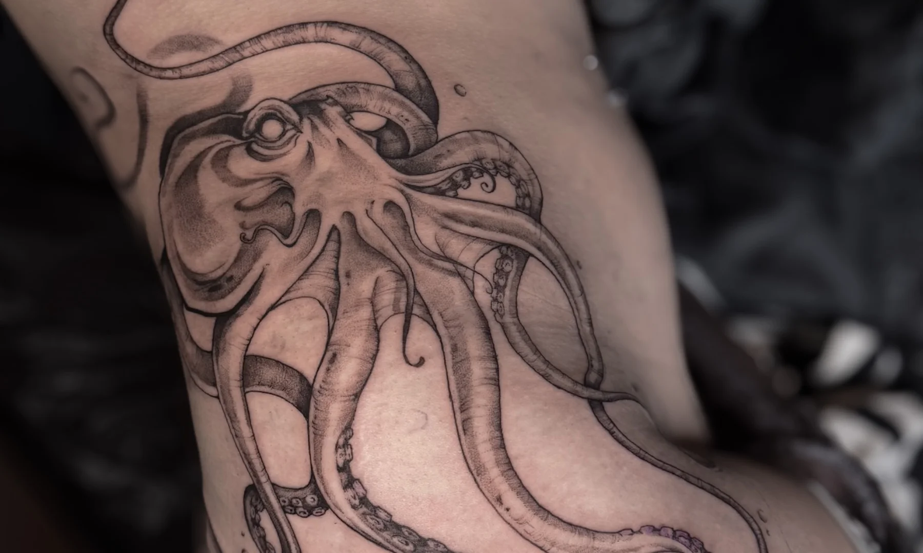 gallery-ragequit-tattoo-zurich-1789737172595-57683f26.webp